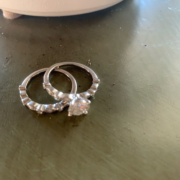 Platinum plated sterling silver wedding set - Picture 2 of 5